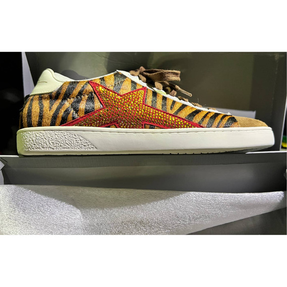 lola cruz Shoes - NWT Lola Cruz Star Sneakers